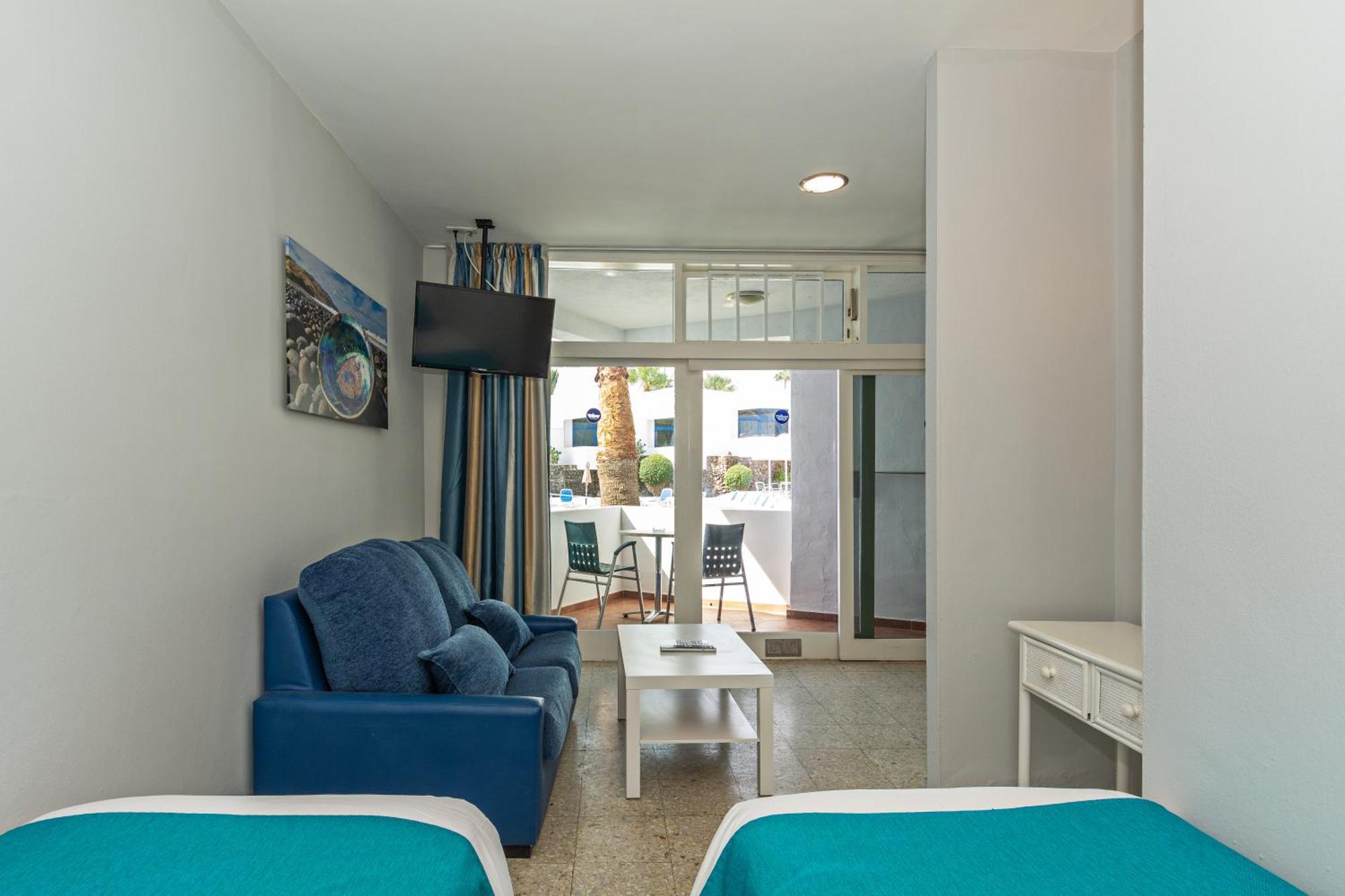 อปาร์ตาเมนโตส พาโนรามา สําหรับผู้ใหญ่เท่านั้น Apartment ปูแอร์โตเดลคาร์เมน ภายนอก รูปภาพ